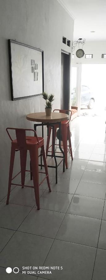 Elenor's Home Bandung Eksteriør bilde